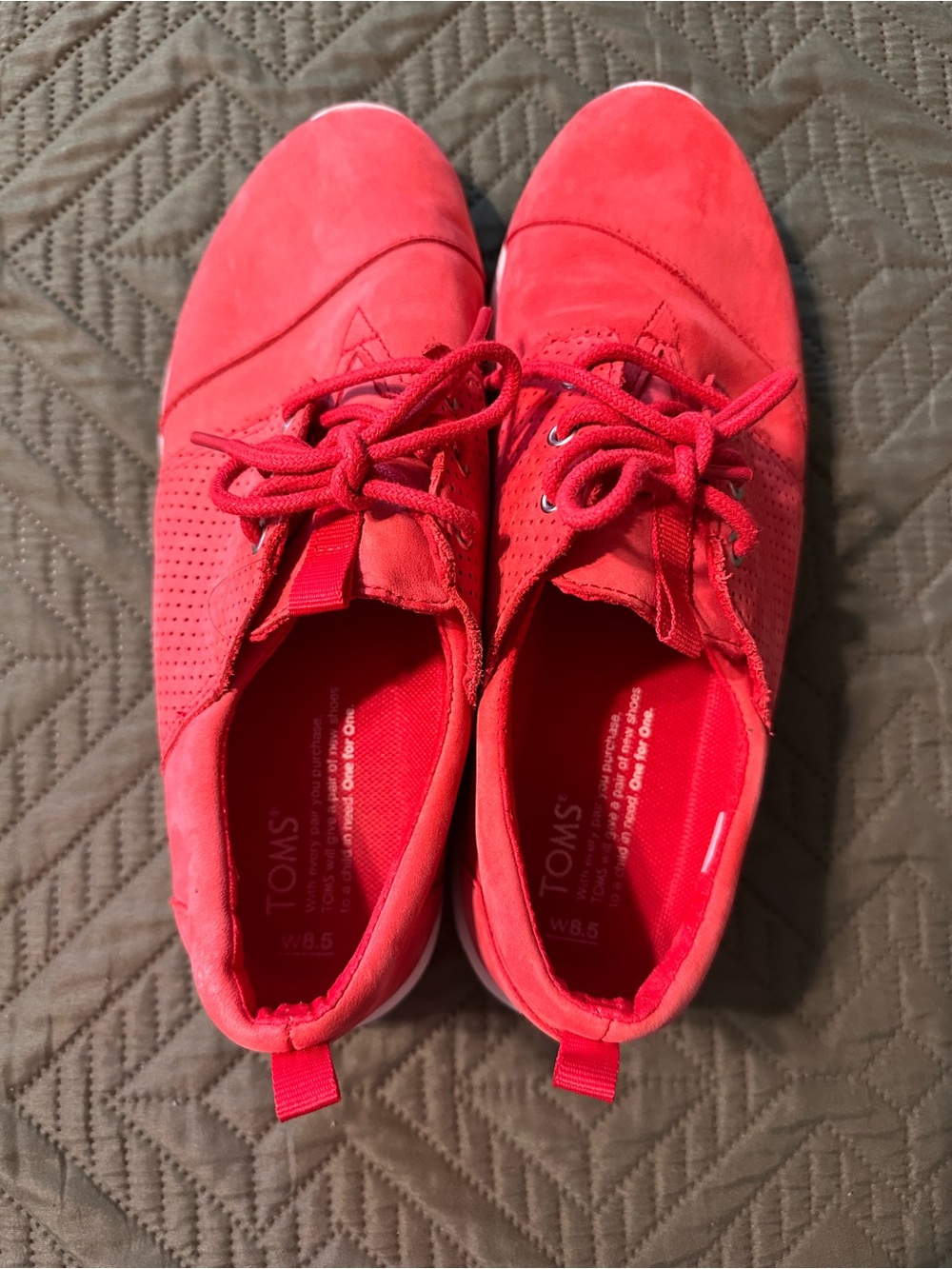 Toms Women's Red Lace-Up Sneakers